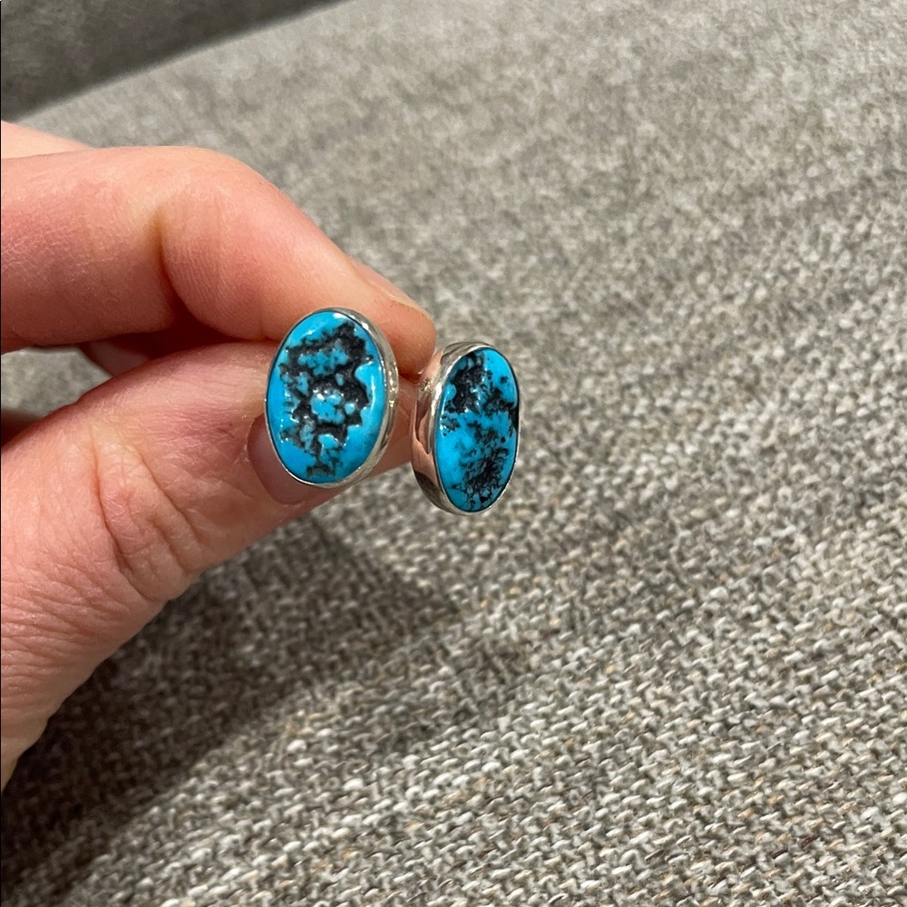 Turquoise Stone Oval Stud Earrings - Blue Silver Design